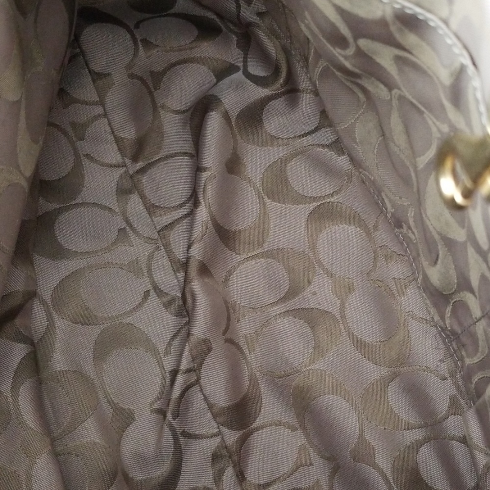Coach Handbag - Picture 4 of 6
